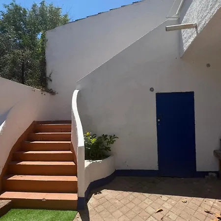 아파트 Blue House *